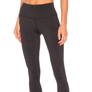 NWT Alo Yoga High-Waist Airbrush Capri Legging